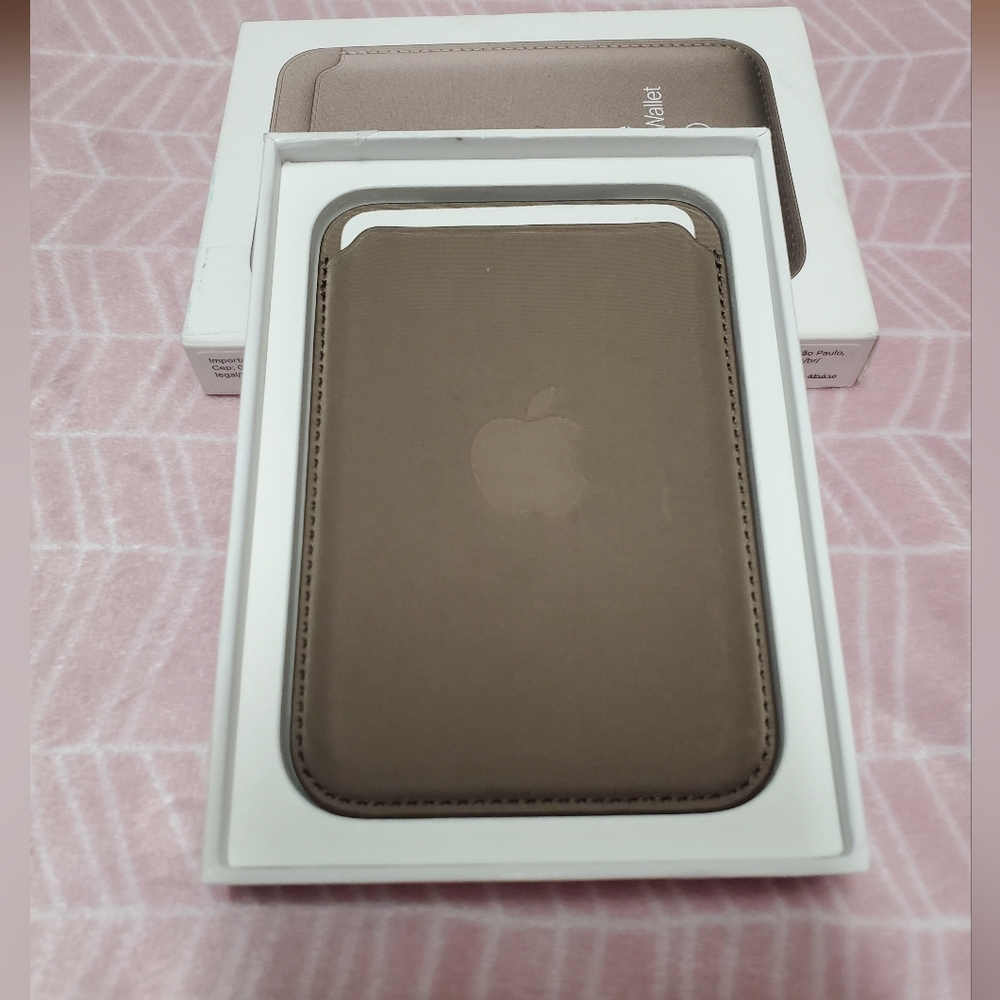Iphone finewoven wallet lether (taupe)